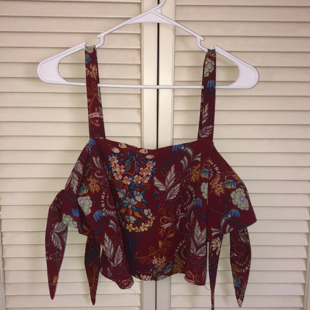 Luxxel Crop Top